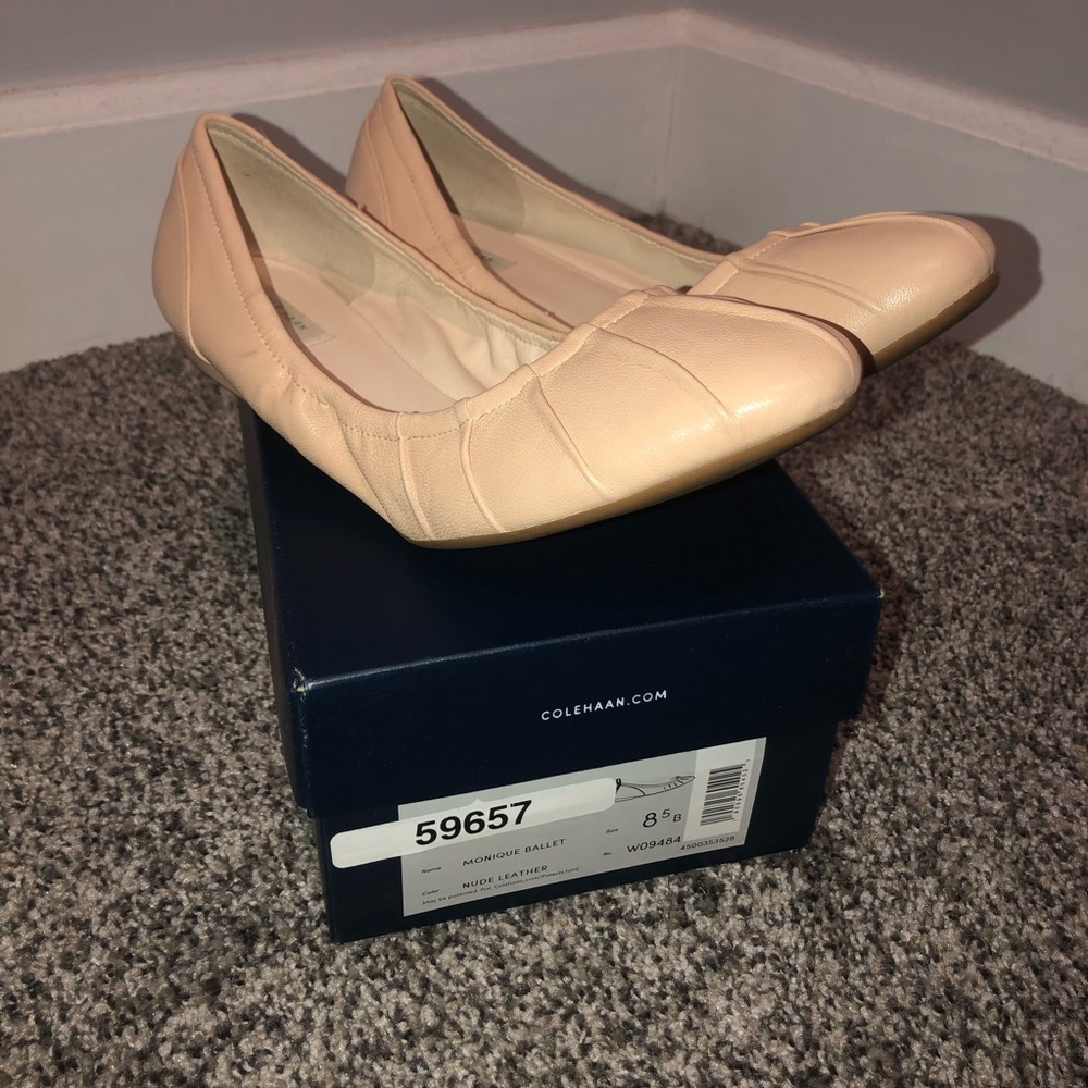 COLE HAAN LEATHER BALLET FLATS